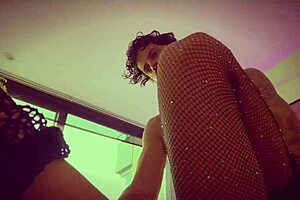 Having hard sex in a homemade video with a pretty classical ballet dancer