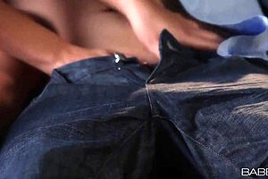 Oh Yes, Nicole Aniston Gets a Hot Creampie Filling!