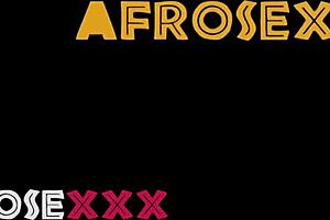 Horny Bbw Girl Blows Cock With Wet Mouth