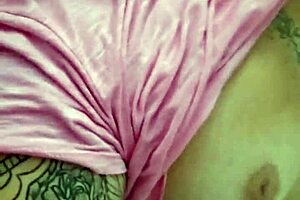 Transei duas vezes no mesmo dia com desconhecido sem camisinha e ganhei leite na buceta