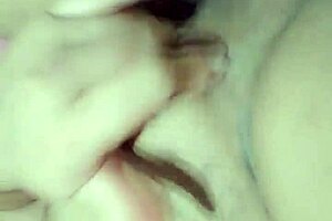 Limpando O Mel Do Meu Vibrador E Gozando Mais Parte 1 2