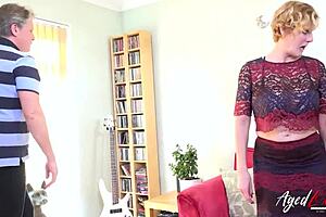 Watch Eve Jayne show her mature body and holes.