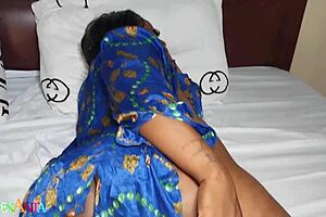 Met a relaxing woman carelessly 😅