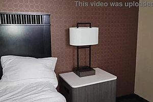 twerking elle dances with two performers