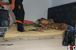 Novinha Deitada E Transei Gostoso Com Ela