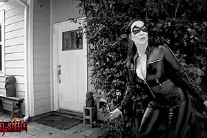 milf1883 - cat burglar takes control