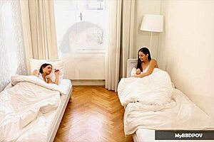 Horny czech sluts kari & kitty fuck pussies with dildos