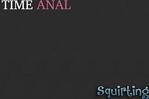 Hot lesbian army chicks lick their squirting pussies