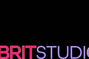 Giving your 18 year old girlfriend a quick facial