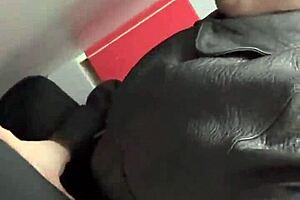 First time when i try glory hole