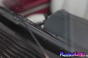 Big Titted Natural Redhead Muse Elly Clutch Invites Intense Ride