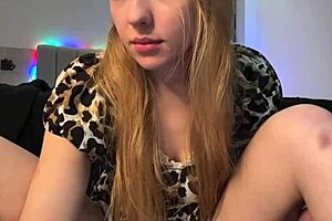 Fresh Shower Webcam Session with Natural Beauty