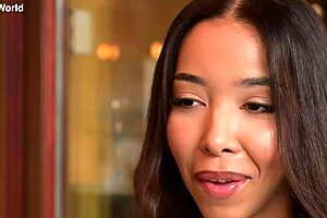 flirtatious waitress lia lin on first date with customer