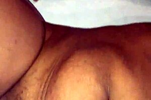 morena dominicana loves oral and squirting hard