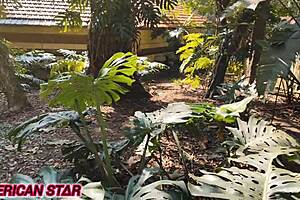 ela chamou um cara no aplicativo pra tirar a virgindade dela no mato sem camisinha