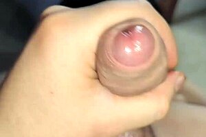 Petite teen babe gets rimjob from amateurs