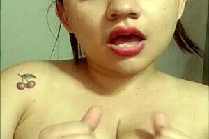 Beautiful Young Colombian Teaches Intense Blowjob Techniques With Dildo