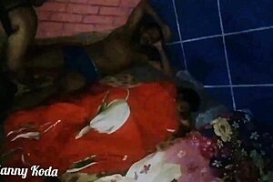 Fudendo com leo ogro do lado da minha tia