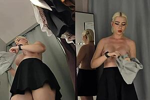 Hidden camera spies on girl without panties in fitting room