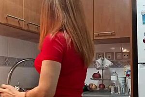 Desayunando La Vagina En La Cocina