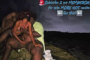 SEX ON THE BEACH! Strolling at midnight, ended up sucking BBC by hot SSBBW stranger