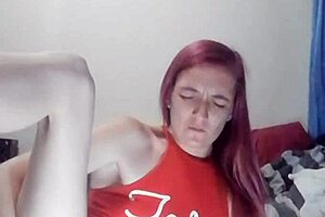 i'm a horny slut ami fucking my wet pussy with toys late at night