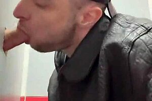 First time when i try glory hole