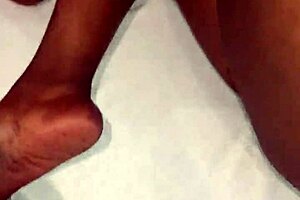 morena dominicana loves oral and squirting hard