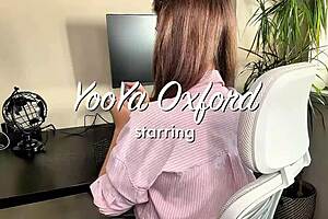 Seductive Boss Catches Huge Boobs Secretary in Office