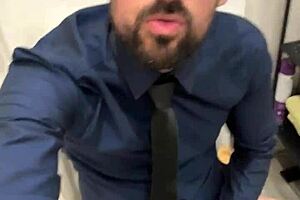 I get so turned on watching this hung stud jerk off hard and cum like a beast