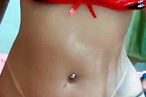 alisando a aranha molhada com vontade de dar