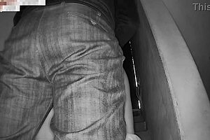 Apni saali ko doggystyle me choda aur cum kiya