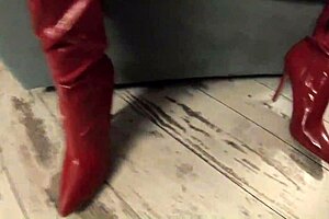 Milfycalla- Santa is Good with a Horny Cheating Wife Milf Slut 222 - Previewthis Year I Was Very Good Slut So I Will Re