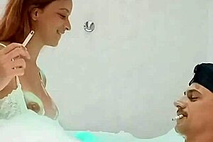 Intense Fucking With Well-Endowed In Motel