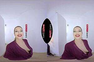 Realitylovers - fishnet slut in deepthroat