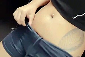 P�s Treino Gostosa No Banheiro Lotado