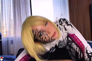 Anti-Venom Cosplay Babe Deepthroats Then Sensual Fucks Hard!