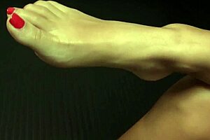 oh god sinn sage rubs her hairy pussy on asia perez's feet ugh