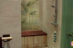 Thick latina craves skinny blonde girlfriend's tight pussy in shower lick fest