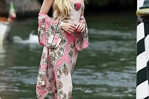 anya's secret slideshow teases with perky tits