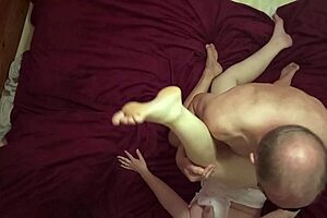 linda's hot mature wife body gets pounded hard evening style