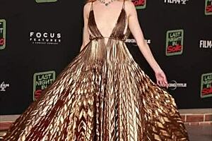 anya's secret slideshow teases with perky tits