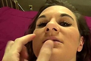 FiFi Foxx stars in intense nose fetish play session