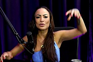 Blonde Belinha Baracho Pussy Vibrator Swing House Orgasm Talk