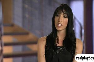 sexy blondes and studs party with blowjobs in luxury mansion