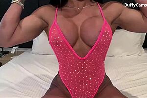 Hey, watch this exotic fbb flex her huge muscles everywhere