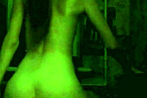 Having hot sex with young girl feels amazing 😍💦🔥