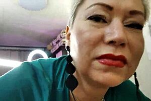 Aimee the mature babe sucks dick like a pro in close-up