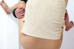 Skinny Asian Housewife Fisted to Squirting Creampie in Homemade Leak