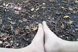 hey, taking a cheeky nylon stroll through the woods 😏👣🌳